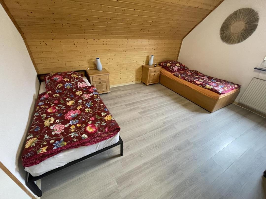 Schicke Ferien- Und Monteurswohnung 53 Qm Philippsburg Zimmer foto