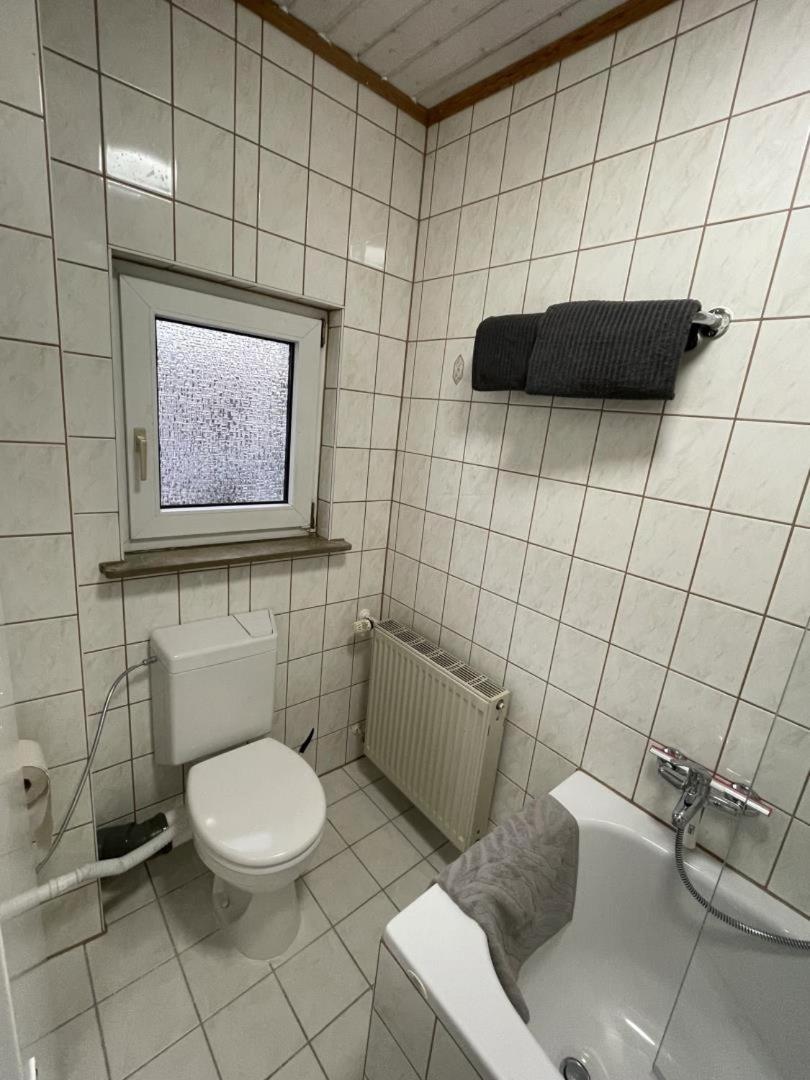 Schicke Ferien- Und Monteurswohnung 53 Qm Philippsburg Zimmer foto