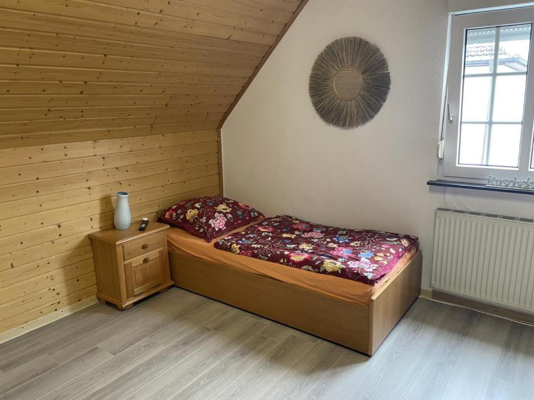 Schicke Ferien- Und Monteurswohnung 53 Qm Philippsburg Zimmer foto